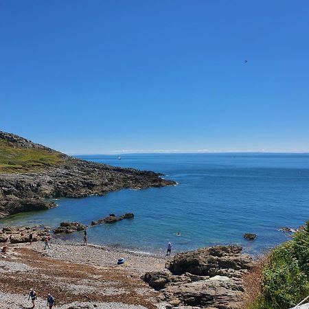 The Mumbles - Bungalow - 2 Bedrooms - Pet Friendly Swansea Kültér fotó