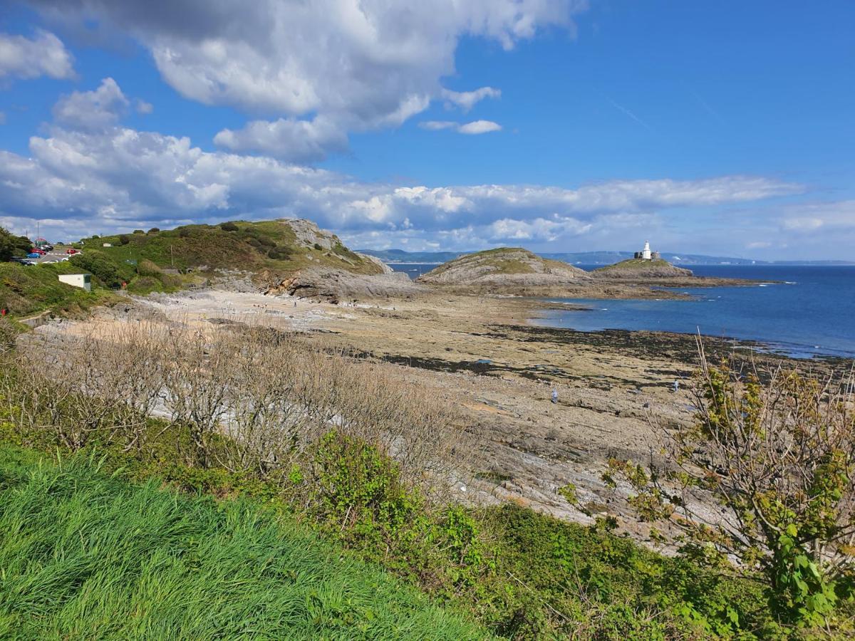 The Mumbles - Bungalow - 2 Bedrooms - Pet Friendly Swansea Kültér fotó
